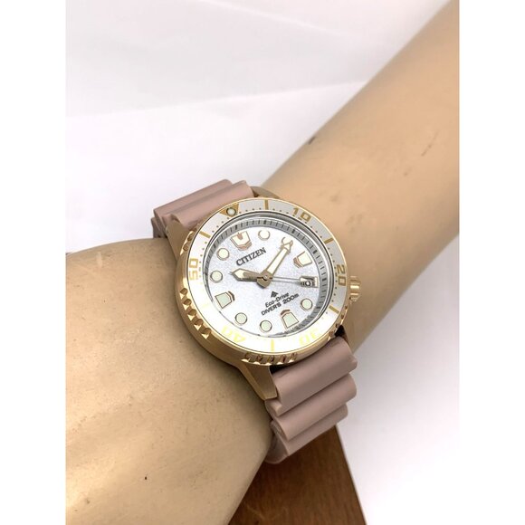 Citizen Women's Watch EO2023-00A Eco Drive Silver Dial Rose Gold Rubber Strap - Picture 6 of 15